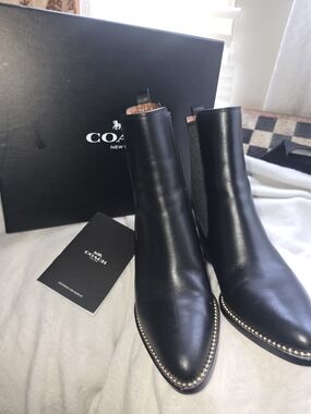 Coach Men's Black Leather Pointed Chelsea Boots